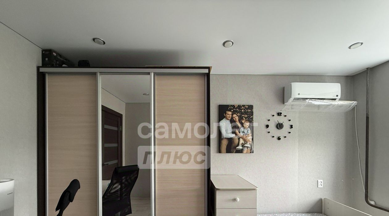 квартира г Тольятти р-н Автозаводский ул Революционная 11к/1 фото 3