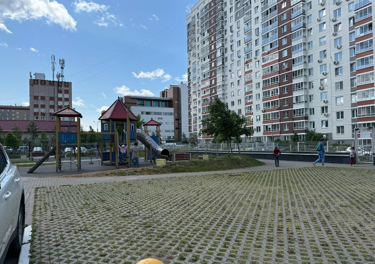 квартира г Ижевск р-н Октябрьский ул Холмогорова 21а фото 37