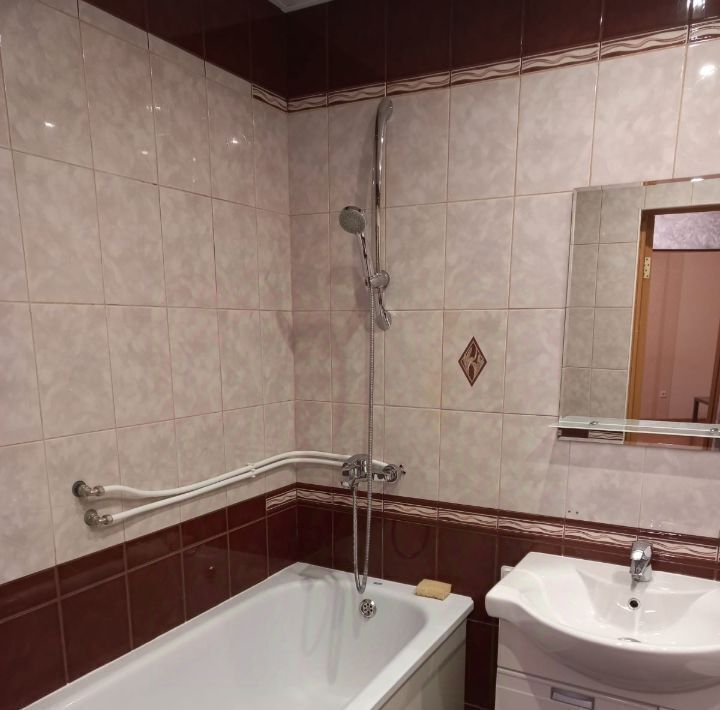 квартира г Великий Новгород ул Рахманинова 10 фото 9