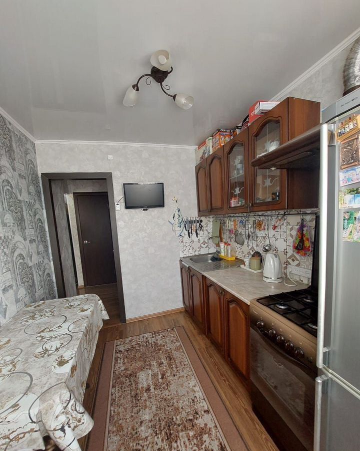 квартира р-н Тихорецкий г Тихорецк ул Ляпидевского 70 Тихорецкое городское поселение фото 1