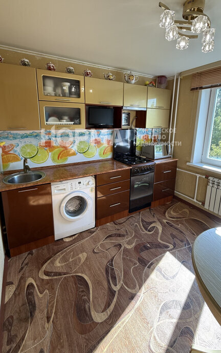 квартира г Октябрьский 35-й микрорайон 31 фото 3