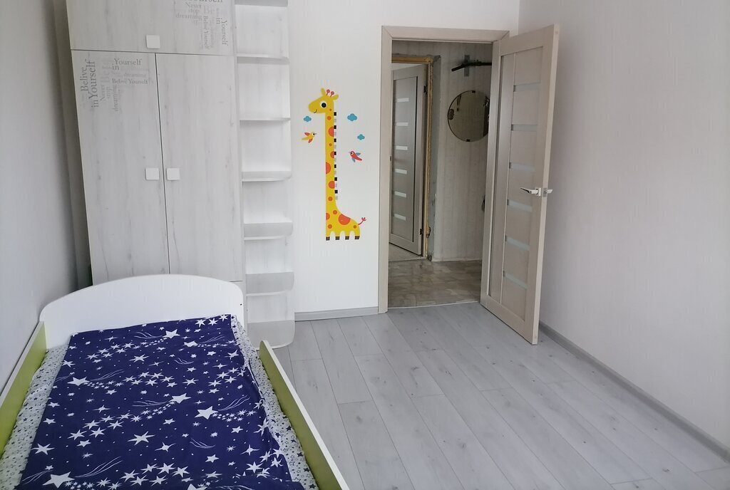квартира г Хабаровск р-н Индустриальный ул Суворова 45 фото 1