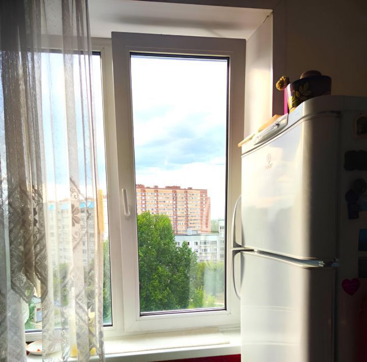 квартира г Тольятти р-н Центральный ул Толстого 20 фото 3