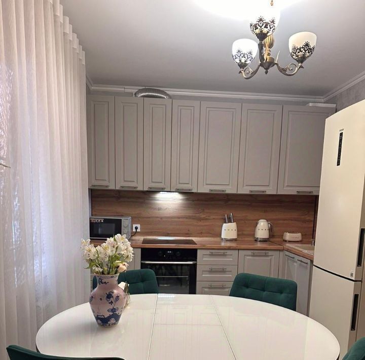 квартира г Краснодар р-н Прикубанский ул Ангарская 1/6 фото 1