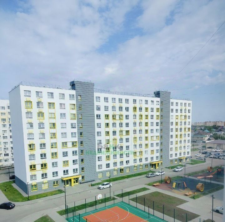 квартира г Балаково ул Строительная 37а/1 фото 1