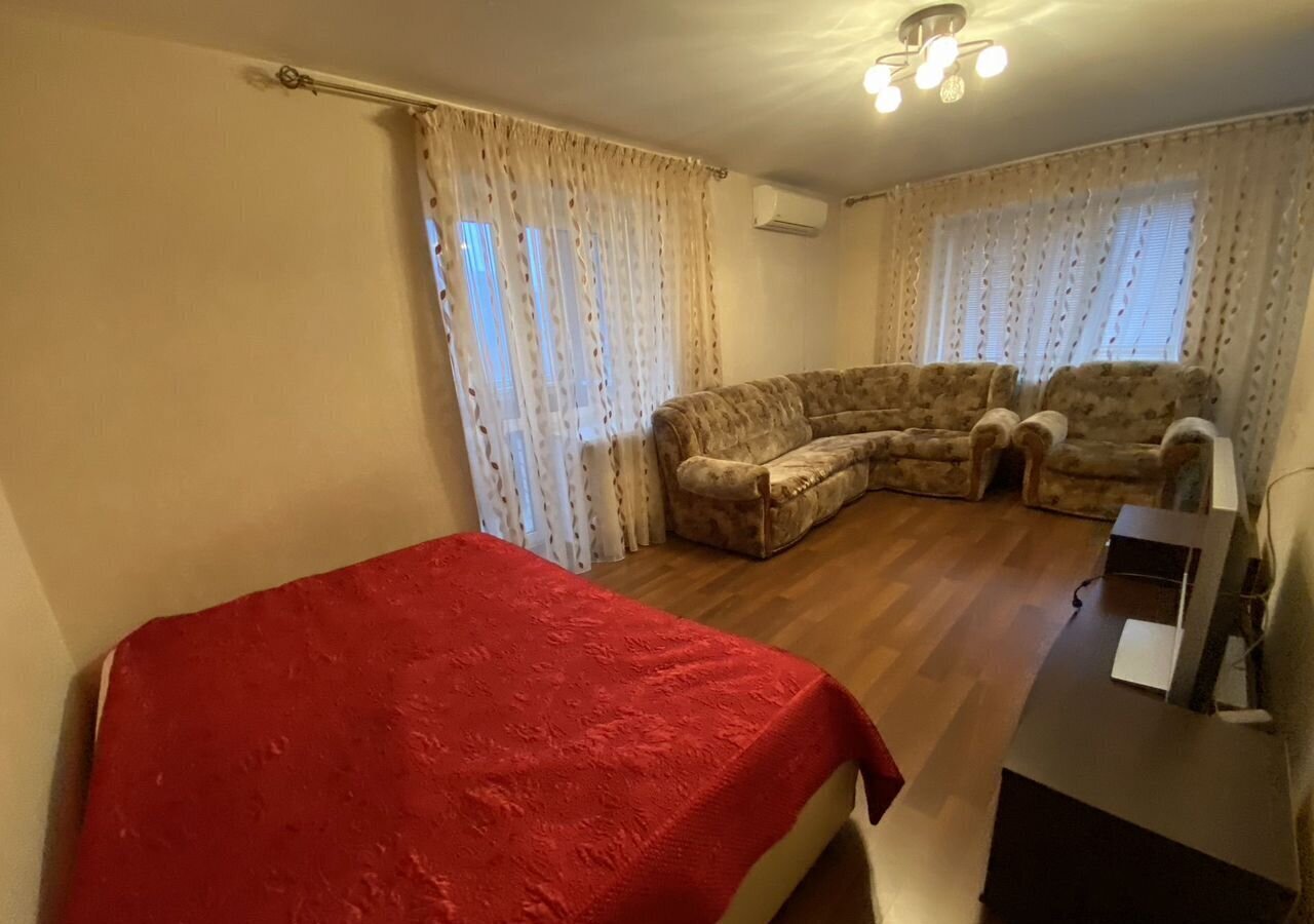 квартира г Волгоград р-н Дзержинский район Семь Ветров б-р 30-летия Победы 17д фото 12