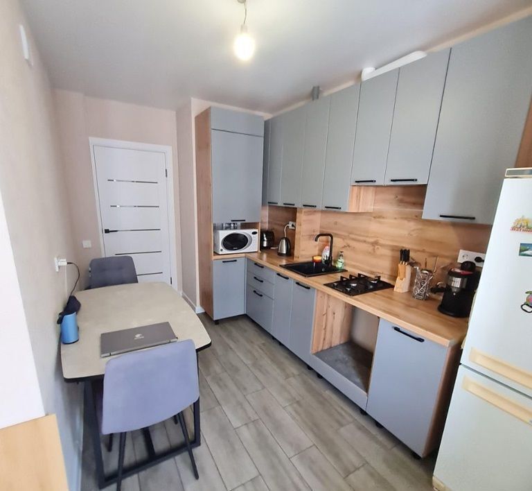 квартира г Батайск ул Ушинского 41к/3 фото 1