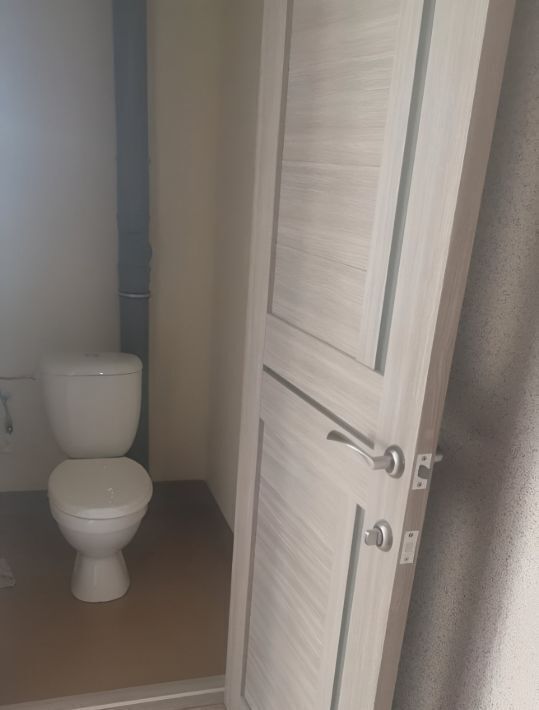 квартира г Омск р-н Центральный ул Завертяева 18/9 фото 7