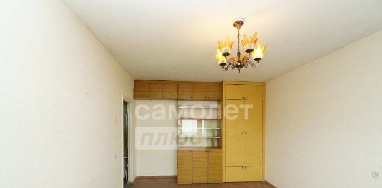 квартира г Омск р-н Кировский пр-кт Комарова 27/1 фото 3