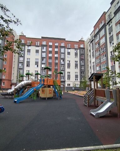р-н Московский ул Коммунистическая 28а фото