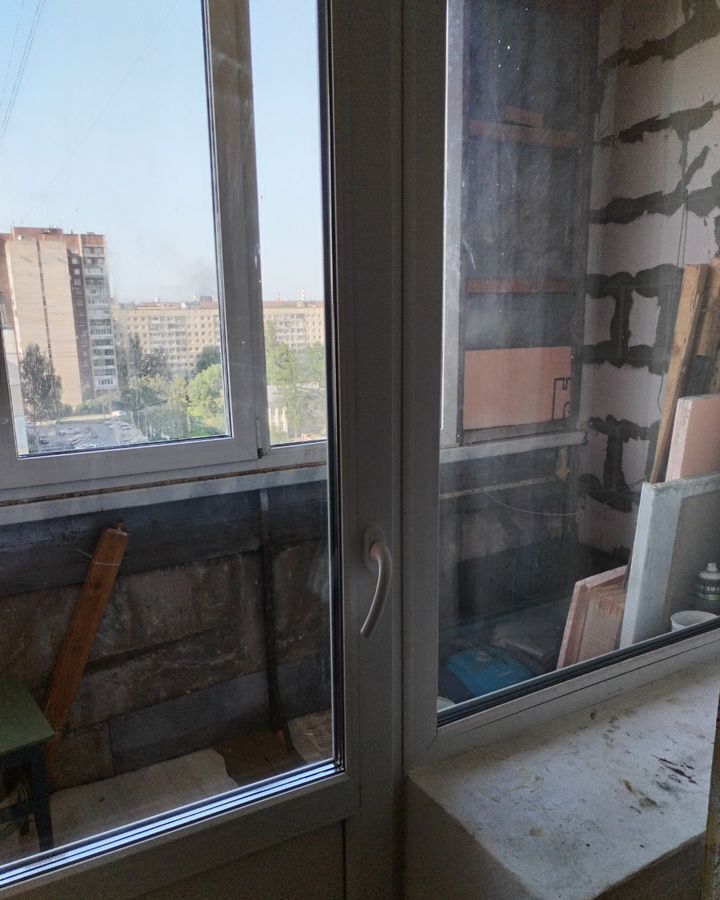 комната г Колпино ул Красных Партизан 10 р-н Колпинский фото 1