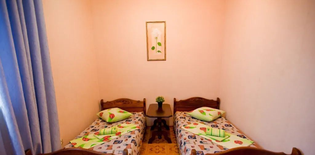 комната г Феодосия ул Листовничей 2 фото 1