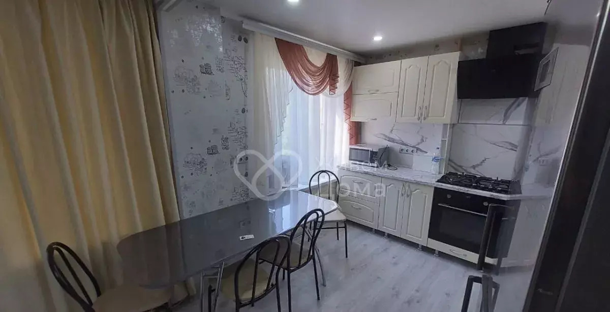 квартира г Волжский пр-кт им Ленина 81 фото 1