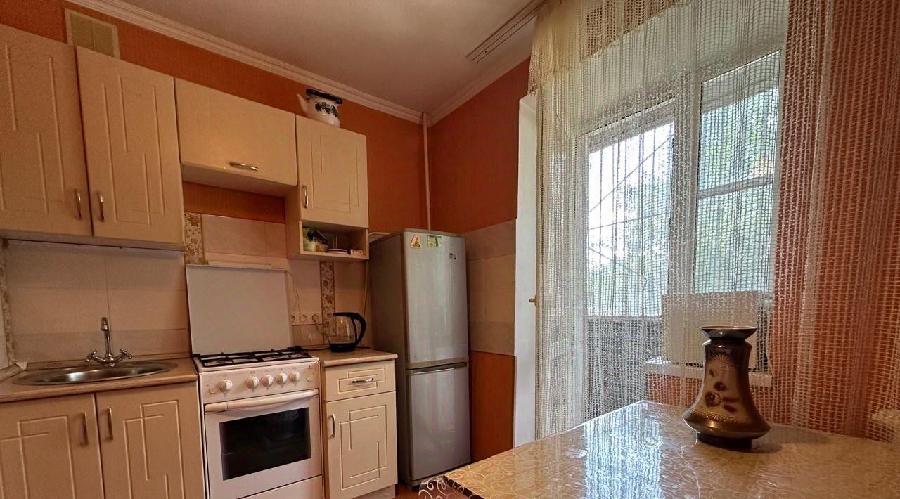 квартира г Оренбург р-н Центральный ул Терешковой 25 фото 2