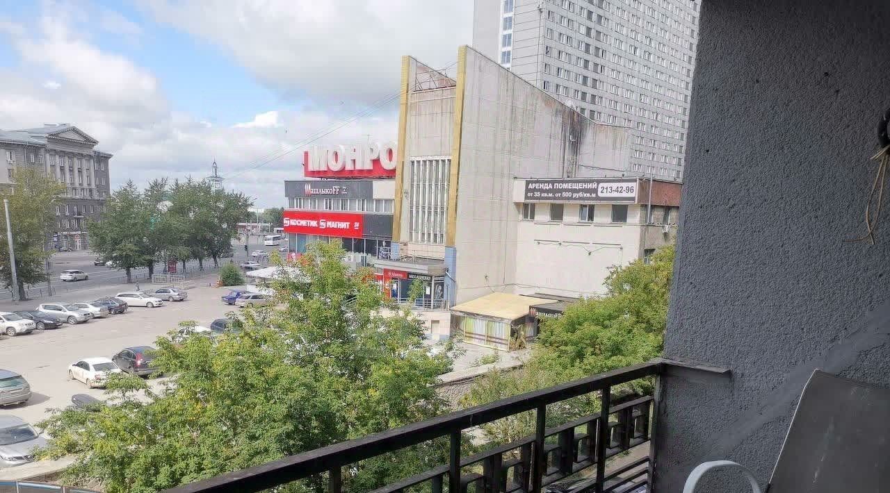 квартира г Новосибирск метро Площадь Гарина-Михайловского ул Магистральная 3 фото 3