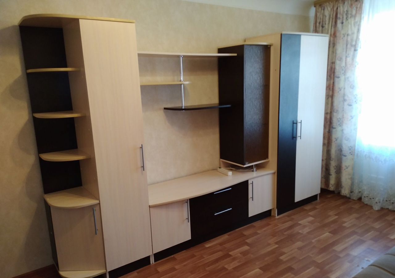 квартира г Волжский пл Труда 4г фото 5