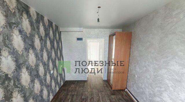 комната р-н Южный ул Куникова 102 фото