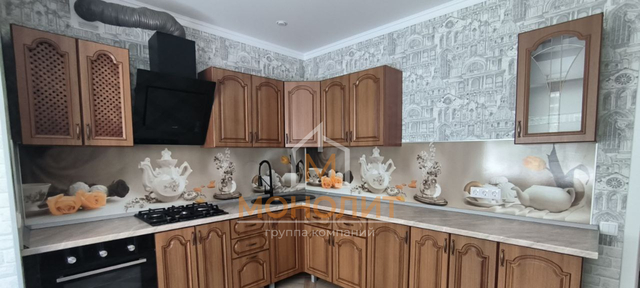 микрорайон Администрация дом 220/1 м-н фото