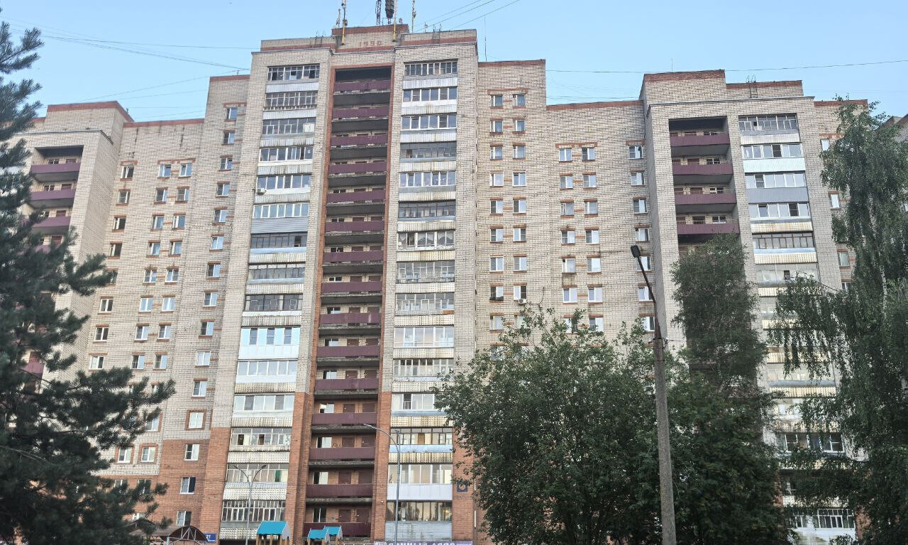 квартира р-н Рыбинский г Рыбинск Скоморохова гора м-н, улица Моторостроителей, 21, гора фото 2