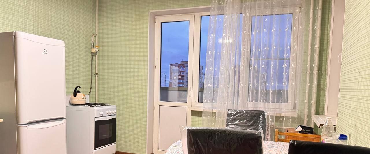 квартира г Астрахань р-н Кировский ул Куликова 79 фото 3