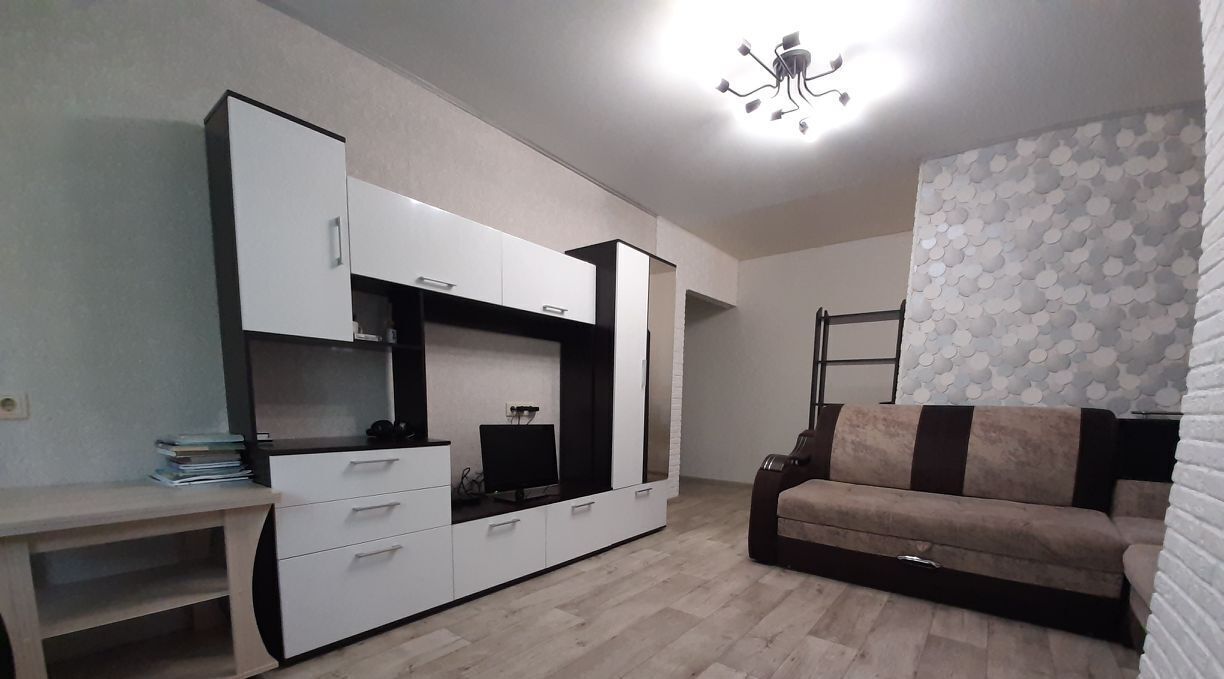 квартира г Тверь р-н Московский ул Богданова 22к/2 фото 1
