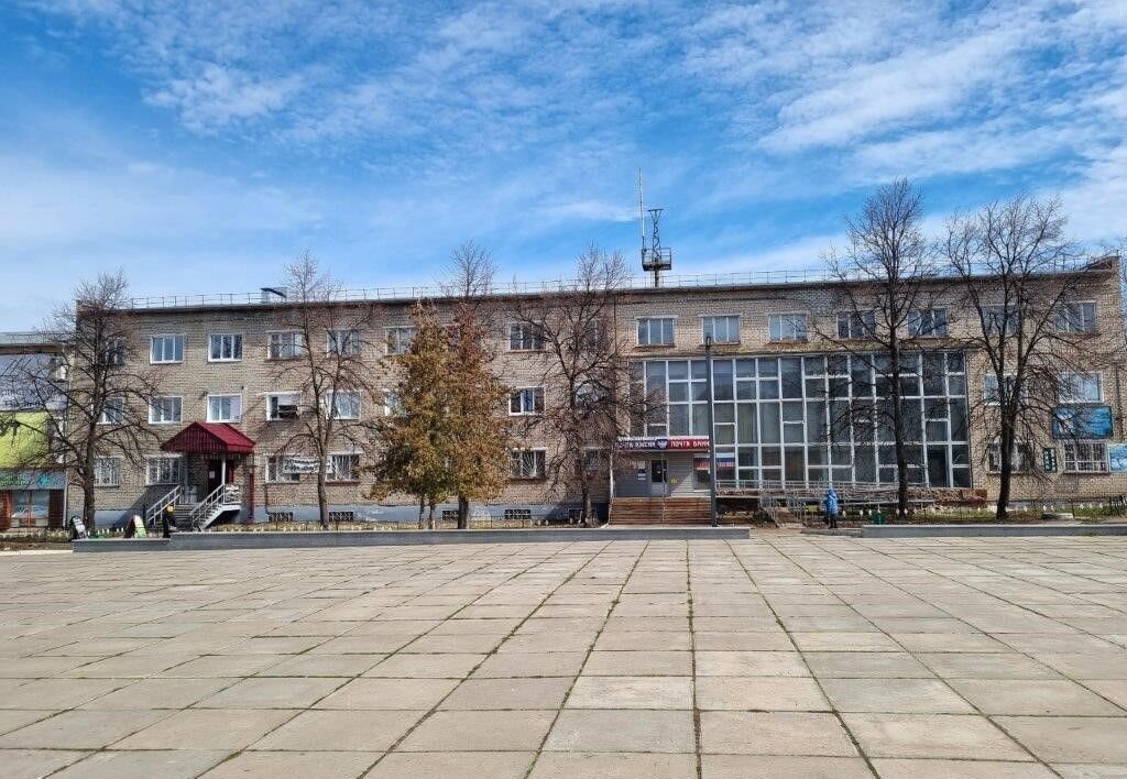 свободного назначения р-н Вятскополянский г Вятские Поляны ул Гагарина 1 фото 2