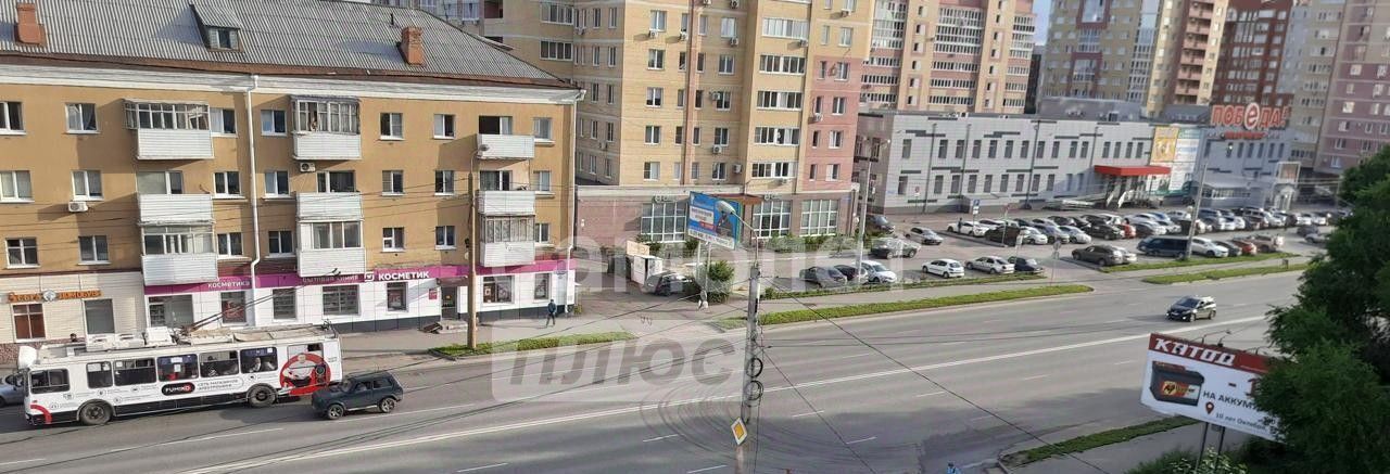 комната г Омск р-н Центральный ул 10 лет Октября 145а фото 11