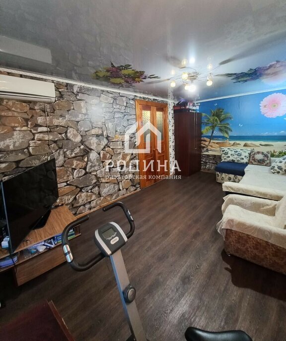 квартира г Комсомольск-на-Амуре пр-кт Октябрьский 40 фото 3