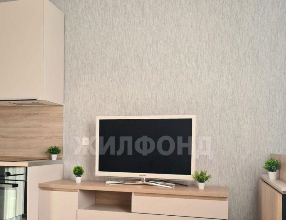 квартира г Когалым р-н Пионерный ул Дорожников 4 ЖК по ул. Дорожников фото 4