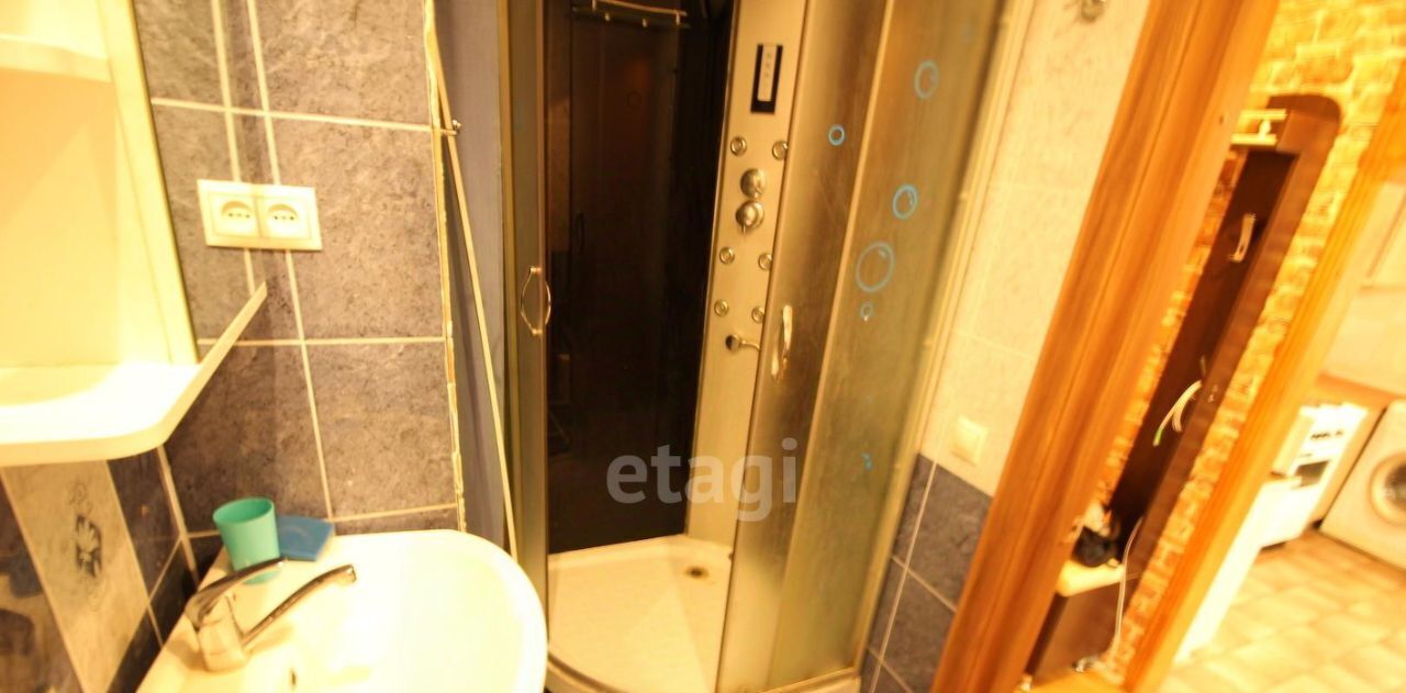 квартира г Тюмень р-н Калининский ул Гастелло 56а фото 11