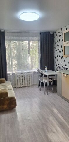 п Аэропорт р-н Металлургический 15 фото