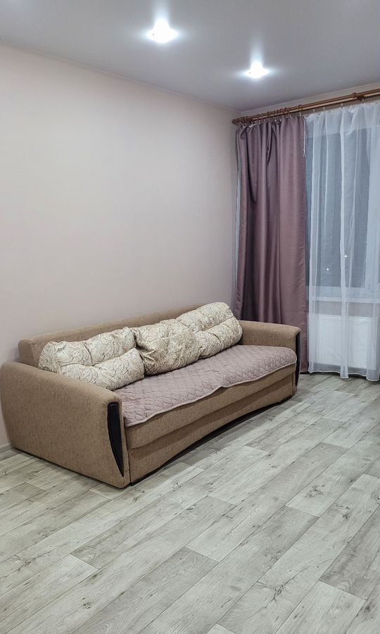квартира г Волгоград р-н Советский ул 35-й Гвардейской 38 фото 1