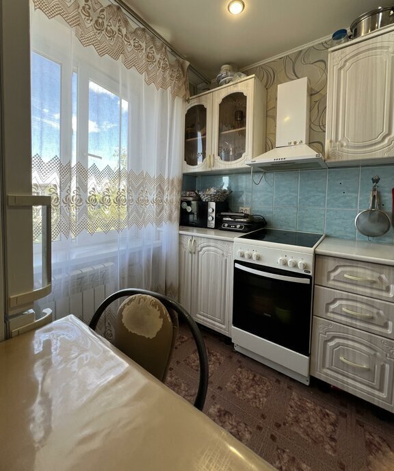 квартира г Саяногорск мкр Советский 25Б фото 2