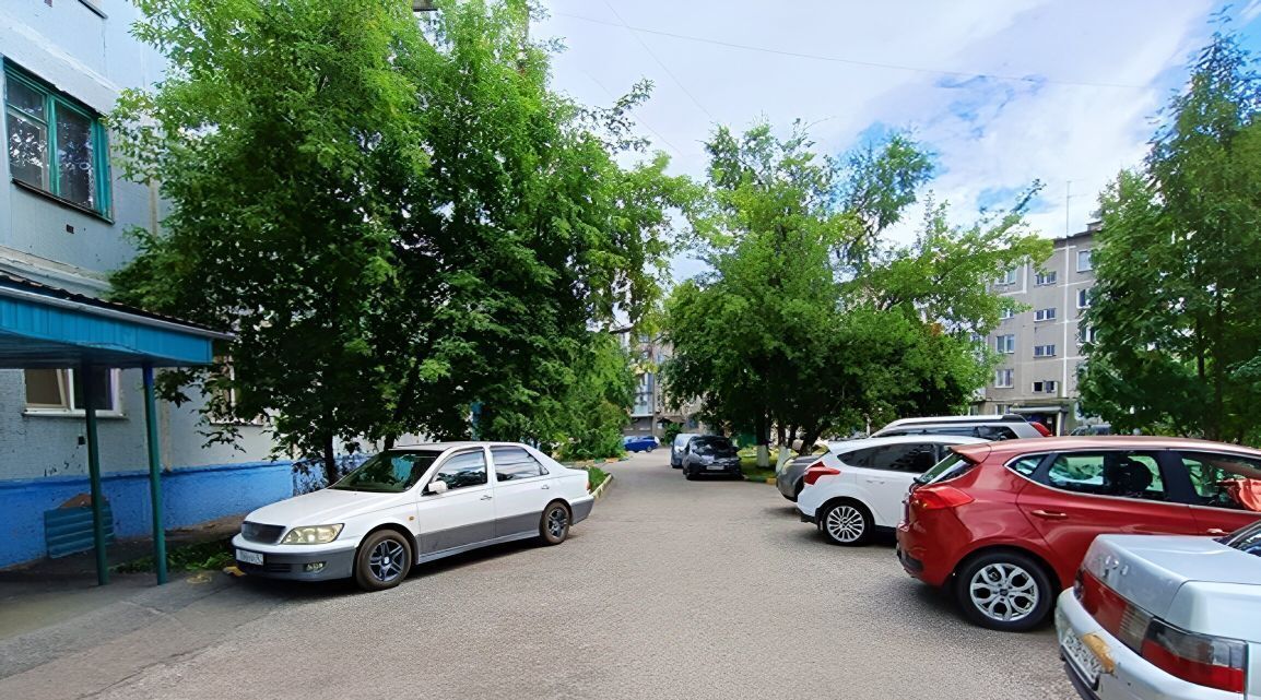 квартира г Новокузнецк р-н Куйбышевский ул Батюшкова 8 фото 12