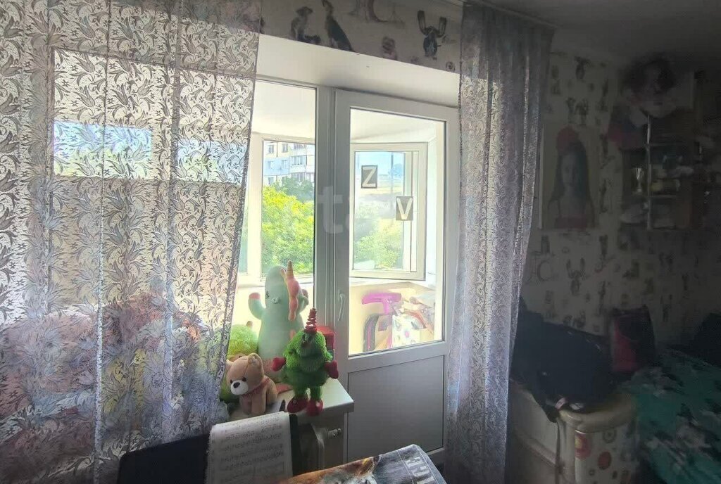 квартира г Симферополь р-н Киевский ул Первомайская 3а фото 7