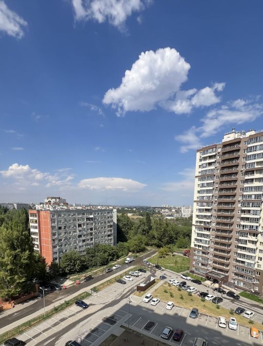 квартира г Волгоград р-н Дзержинский ул им. Расула Гамзатова 19 фото 6