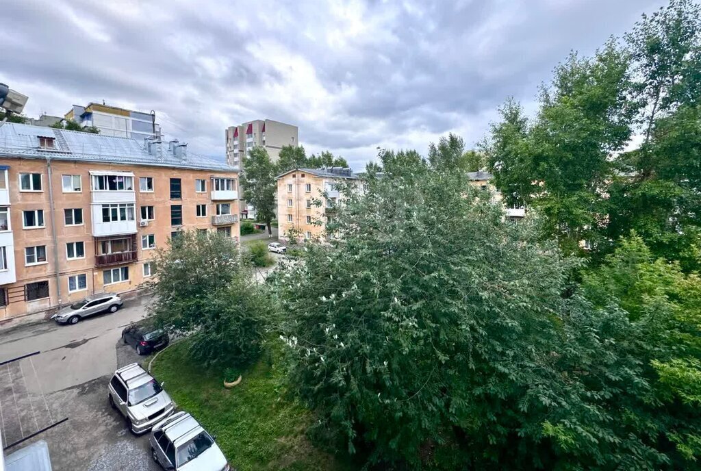 квартира г Кемерово р-н Заводский ул Патриотов 16а фото 21
