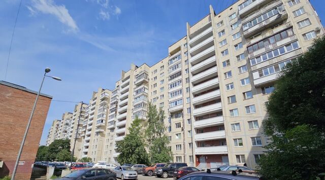 метро Ладожская ул Коммуны 32к/2 фото