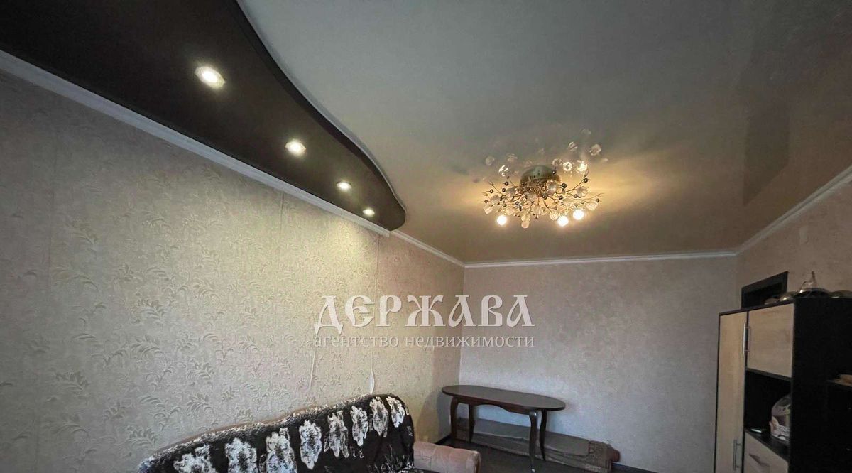 квартира г Старый Оскол микрорайон Молодогвардеец 16 фото 2