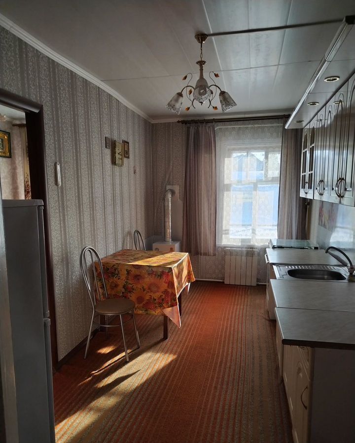 квартира г Ишим ул Просвещения 4 фото 2