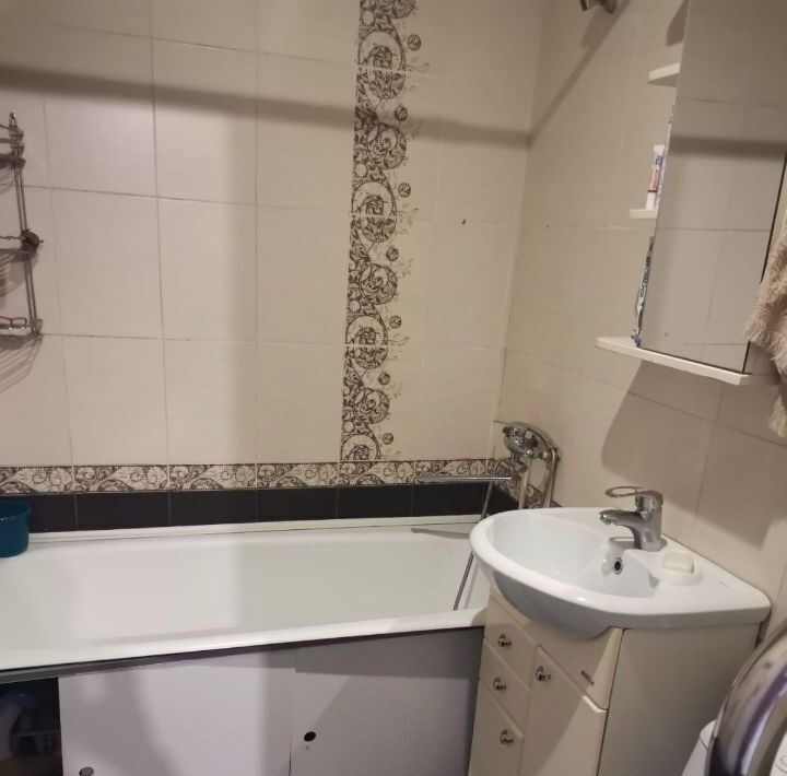 квартира г Иркутск р-н Ленинский ул Розы Люксембург 289/3 фото 2
