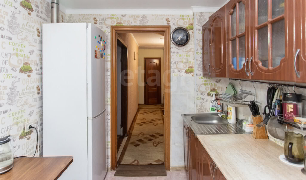 квартира г Тобольск мкр 4 25 фото 15