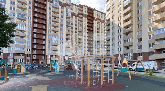 р-н Московский ул Генерала Толстикова 8 фото