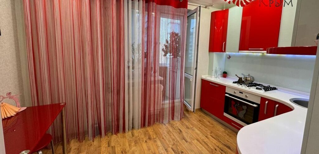 квартира г Феодосия ш Симферопольское 24г фото 2