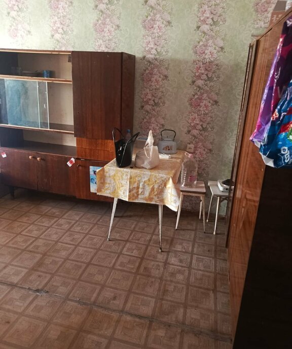 комната г Энгельс ул 148-й Черниговской дивизии 10 фото 1