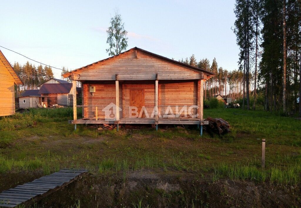 дом г Сыктывкар пгт Краснозатонский 3-я линия фото 1