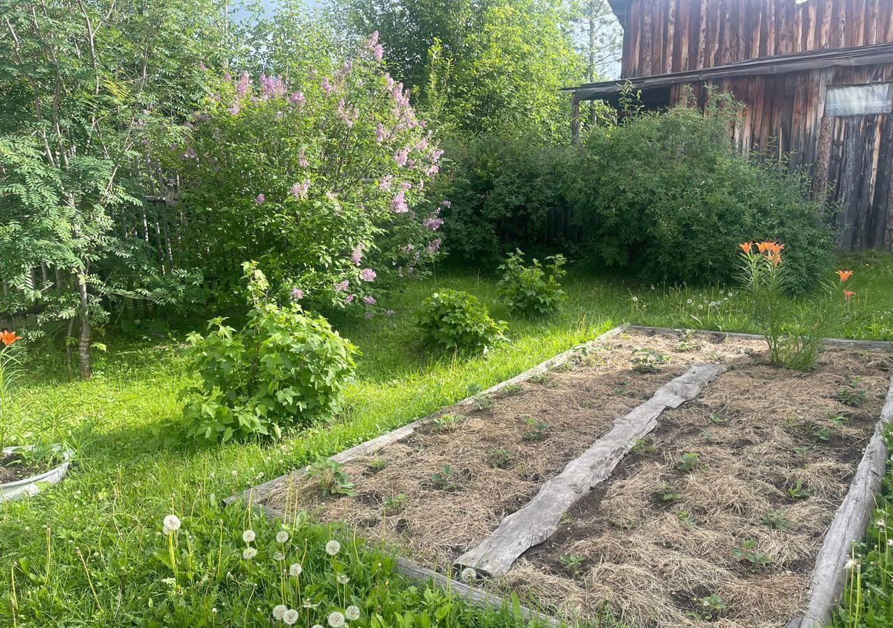 дом р-н Нерюнгринский г Нерюнгри п Чульман ул Трудовая Чульман, Республика Саха Якутия фото 9