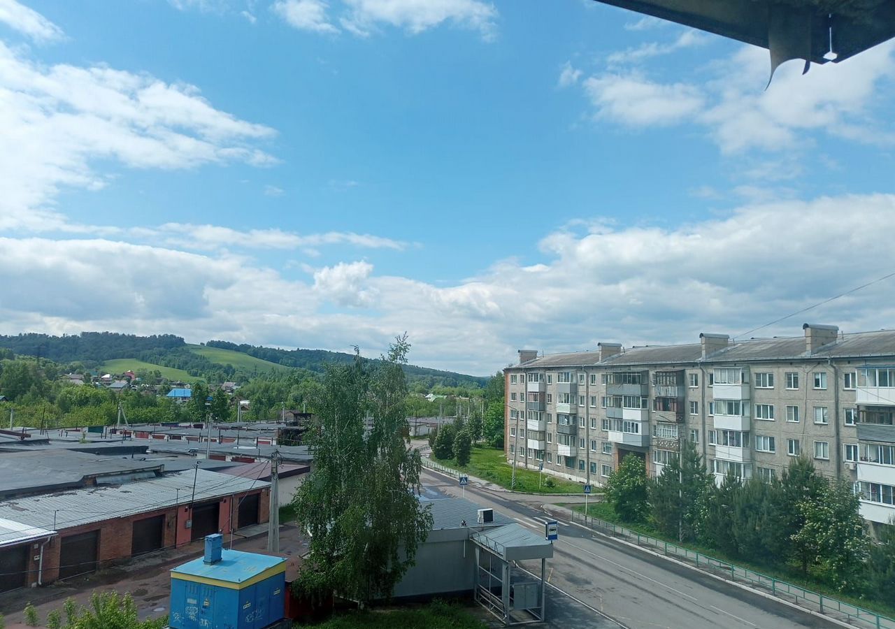 квартира г Осинники ул Ефимова 22 Кемеровская обл. — Кузбасс фото 2