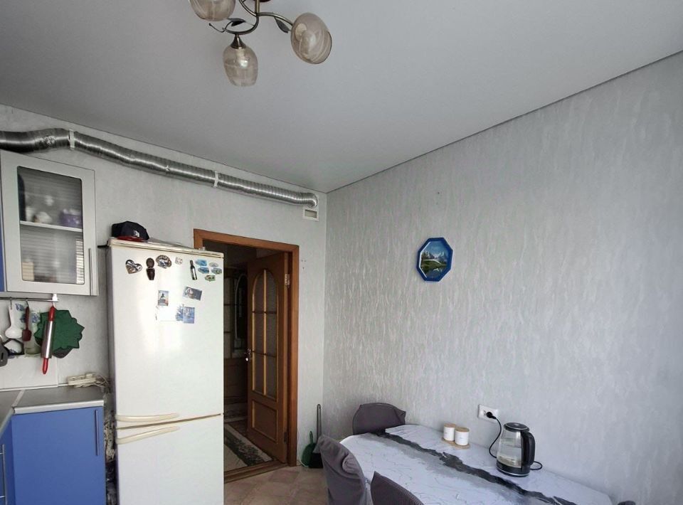 квартира г Омск р-н Кировский ул Конева 14к/2 фото 2