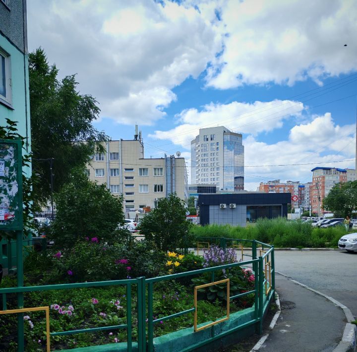 квартира г Омск р-н Кировский ул Конева 14к/2 фото 19